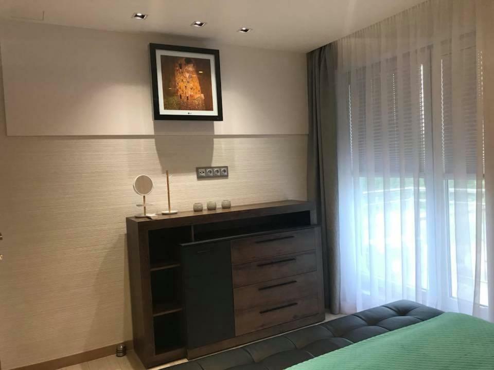 Komfortowy Apartament Nad Niegocinem Giżycko Extérieur photo